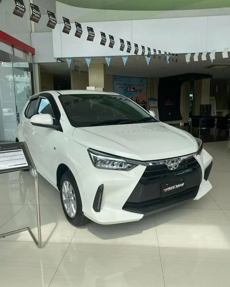 DP 7JT TOYOTA AGYA G MATIC CVT / MANUAL MT KREDIT WARNA PUTIH HITAM