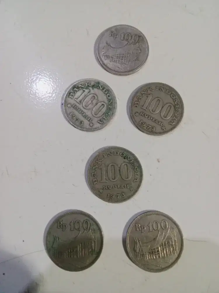 Uang koin Rp100 tahun 1973
