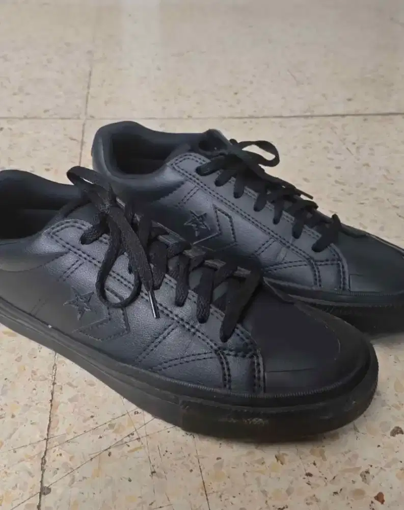 Fs..Sepatu Converse Original Size 42
