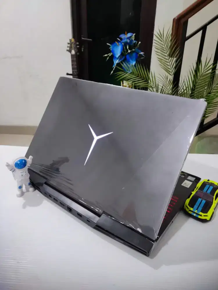 LAPTOP LENOVO LEGION Y545 81Q6 RAM 16GB SSD NVIDIA GTX 1660Ti