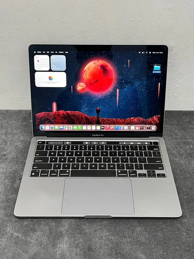 Macbook pro m1 2020 || Ram 16Gb || Ssd 256Gb || Chip-apple m1 || 13inc