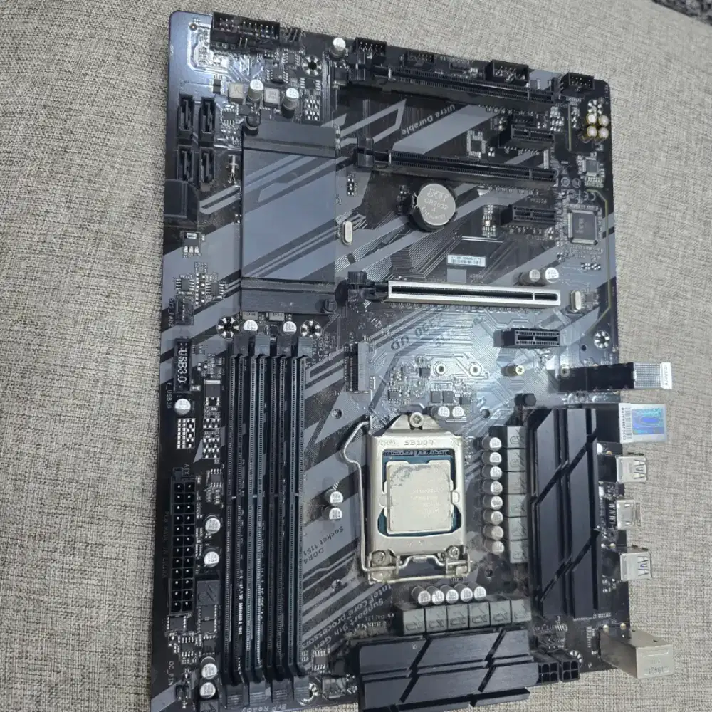 Paket mobo intel