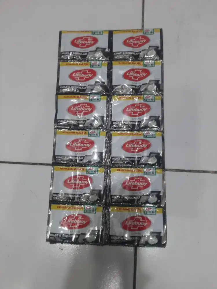 Sampo Lifebuoy sanchet 1 renteng isi 24 sachet/12 pasang