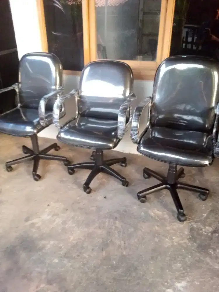Kursi kantor rekondisi