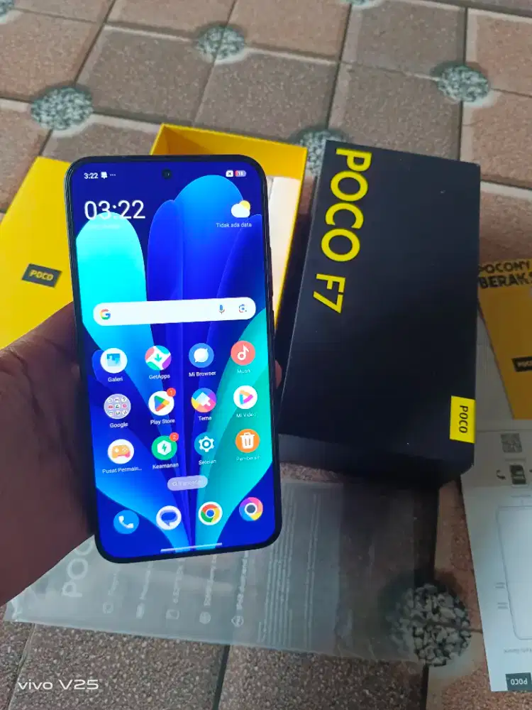 Poco F7 5G ram 12/258Gb fulsett original