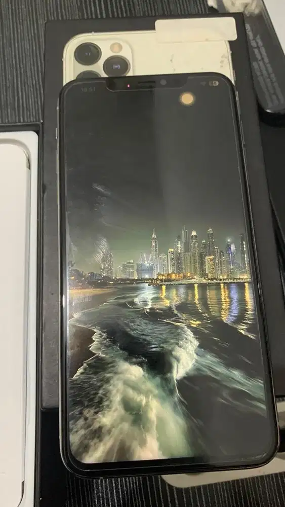 IPHONE 11 PROMAX 256gb