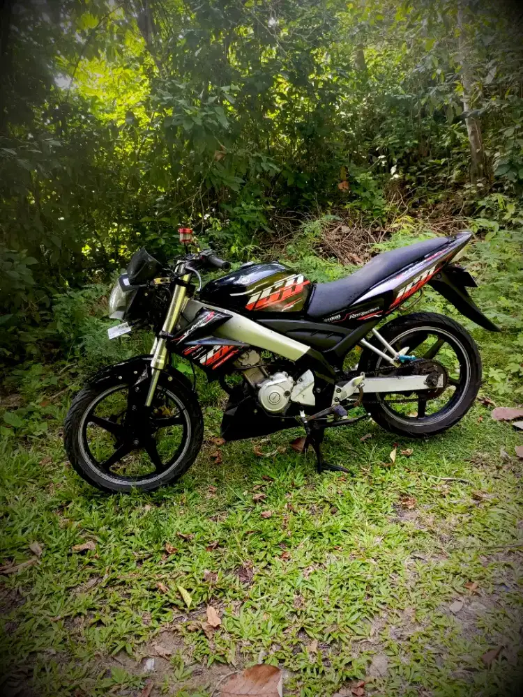 Di jual yamaha vixion tahun 2008