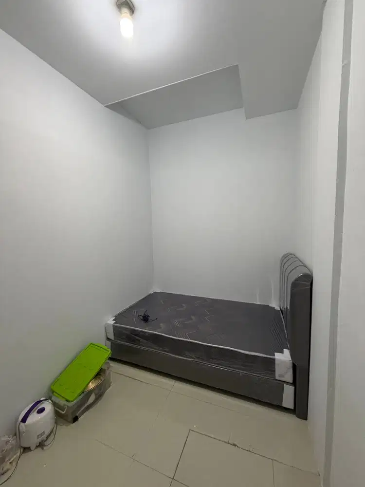 Kamar Disewakan – Seraya Mas