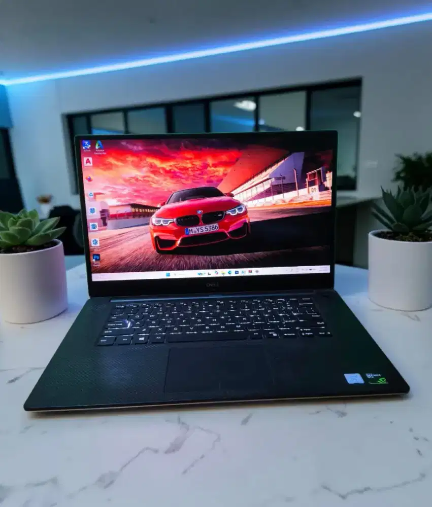 DELL XPS 15 9570 TOUCHSCREEN LAYAR 4K [RAM 8GB/SSD DUAL VGA 4Gb GTX]