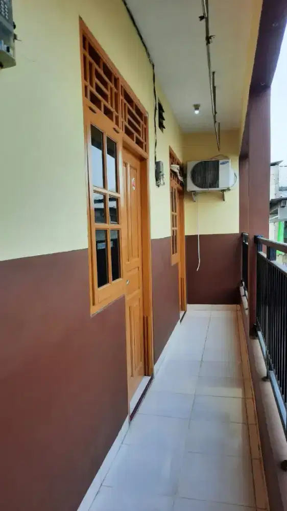 Kontrakan strategis bersih dan nyaman Duri Kepa Kebon Jeruk