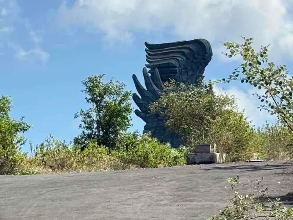 Tanah plot kecil untuk villa VIEW GWK, Ungasan - Bali