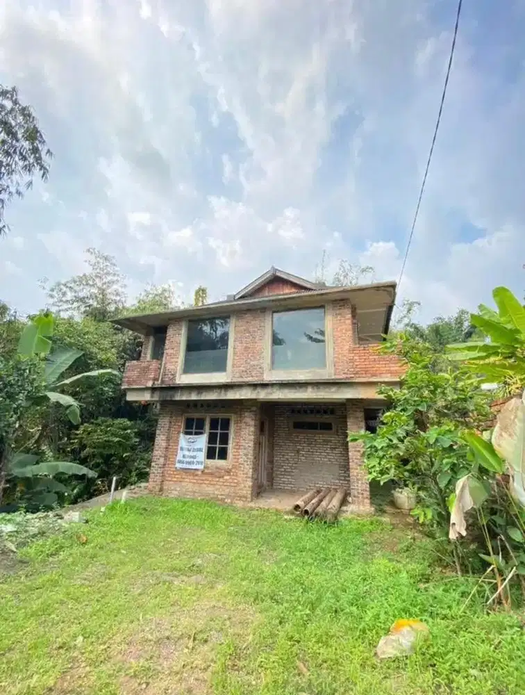 Dijual Rumah Asri Di Tengah Kota Sukabumi