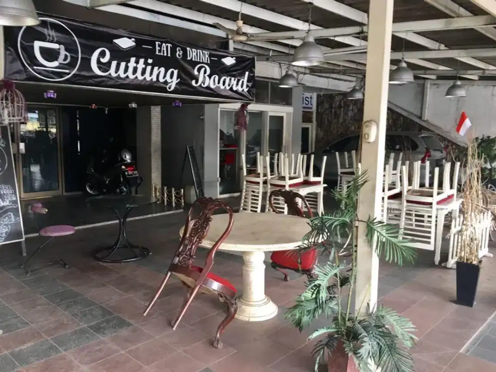 Dijual Rumah  Tebet, Jakarta Selatan  Jalan Besar