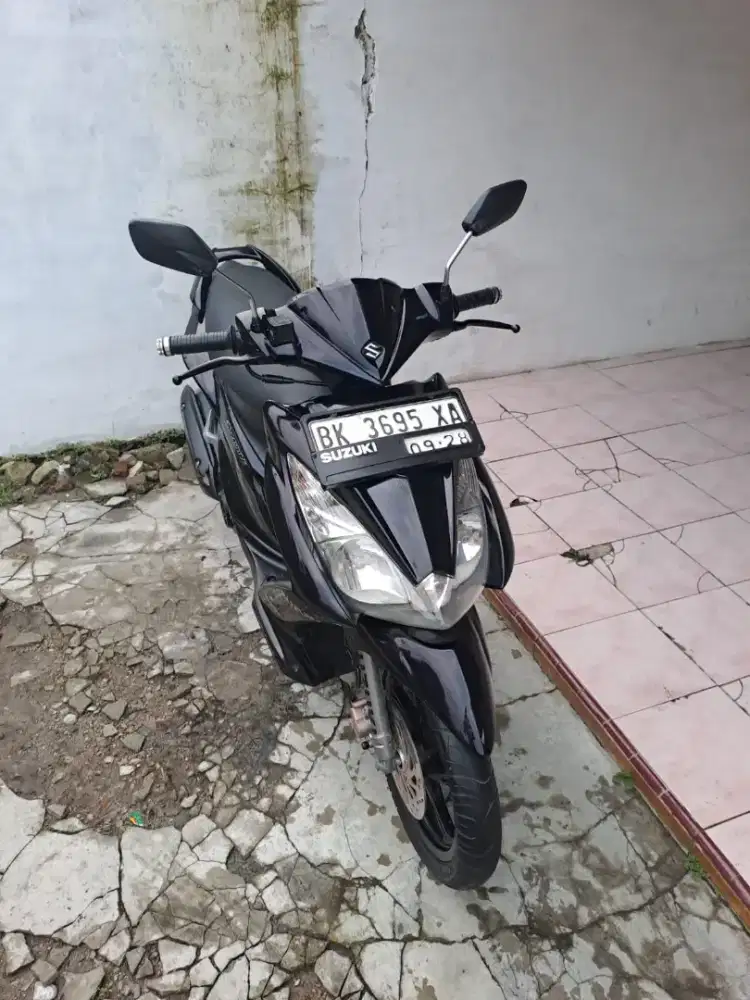 Suzuki SkyDrive tahun 2009 Ss lengkap pajak hidup pemakaian cewek
