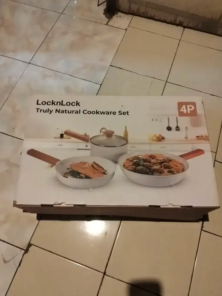 Truly natural cookware set