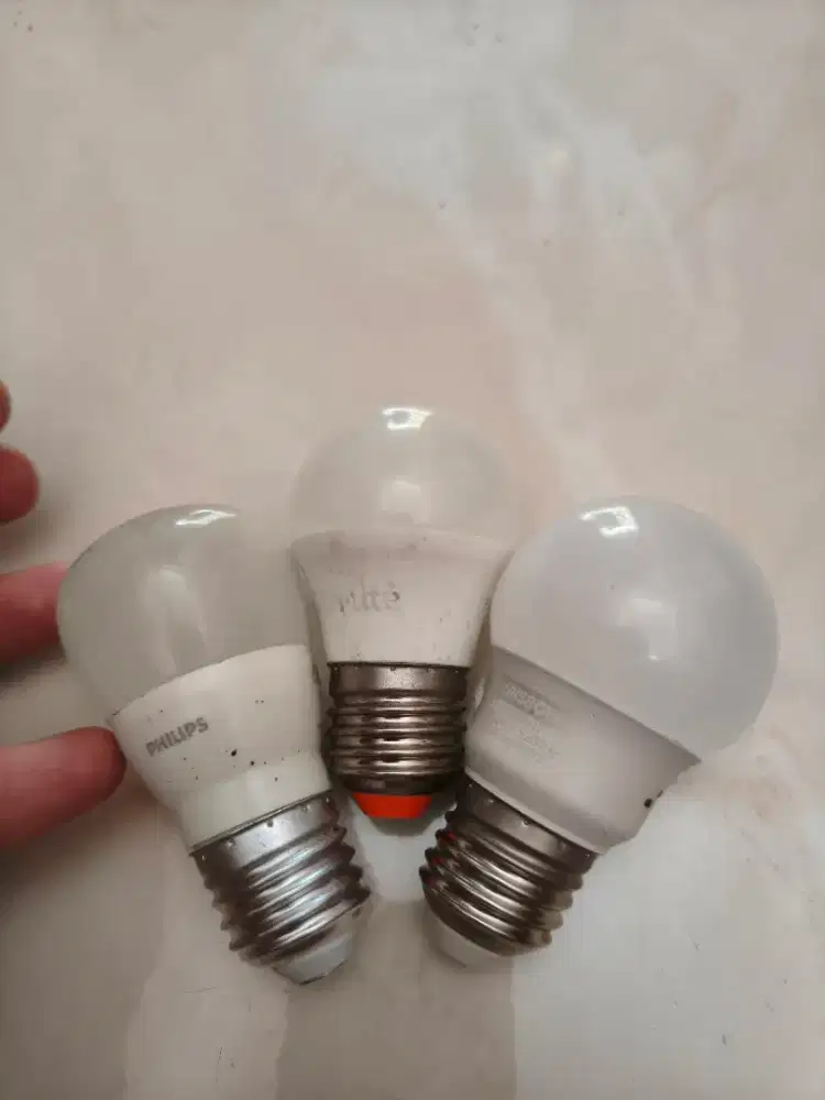 Lampu LED Warm White Philips Inlite Krisbow