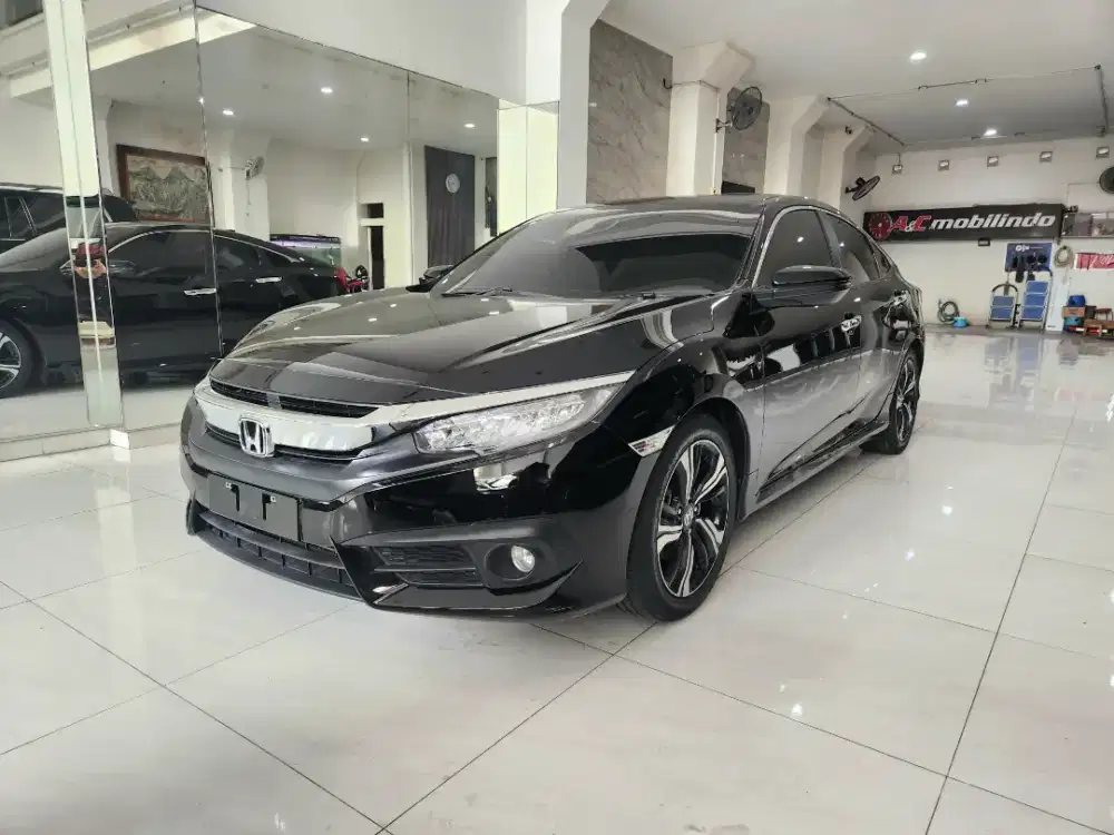 Honda Civic 1.5L ES VTEC Turbo 2017 Antik