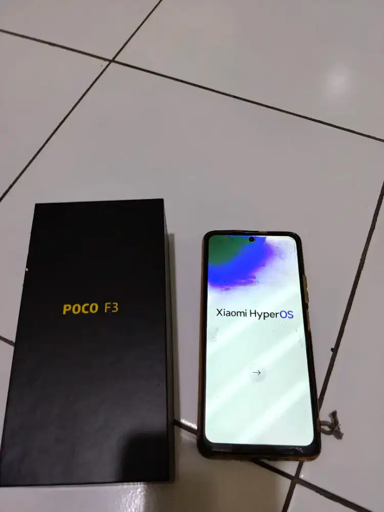 Xiomi Poco f3 putih