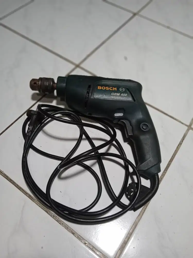 Mesin BOR listrik BOSCH GBM450 seken