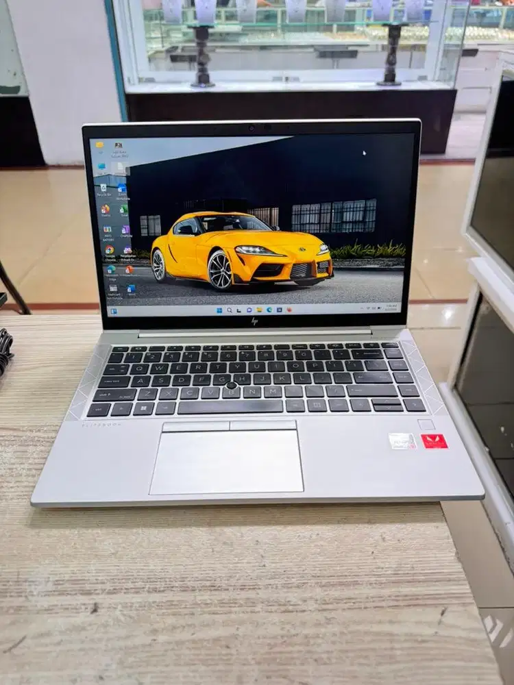 HP ELITEBOOK 845 G8 AMD RYZEN 7 PRO 5850U RAM 16GB SSD 512GB