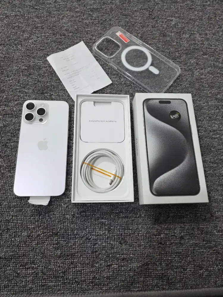 iPhone 15 pro max 1TB Garansi resmi iBox