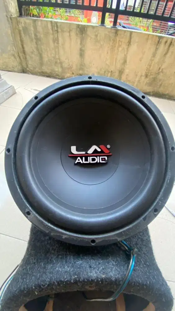 Subwoofer lm 12 jj plus box pesanan