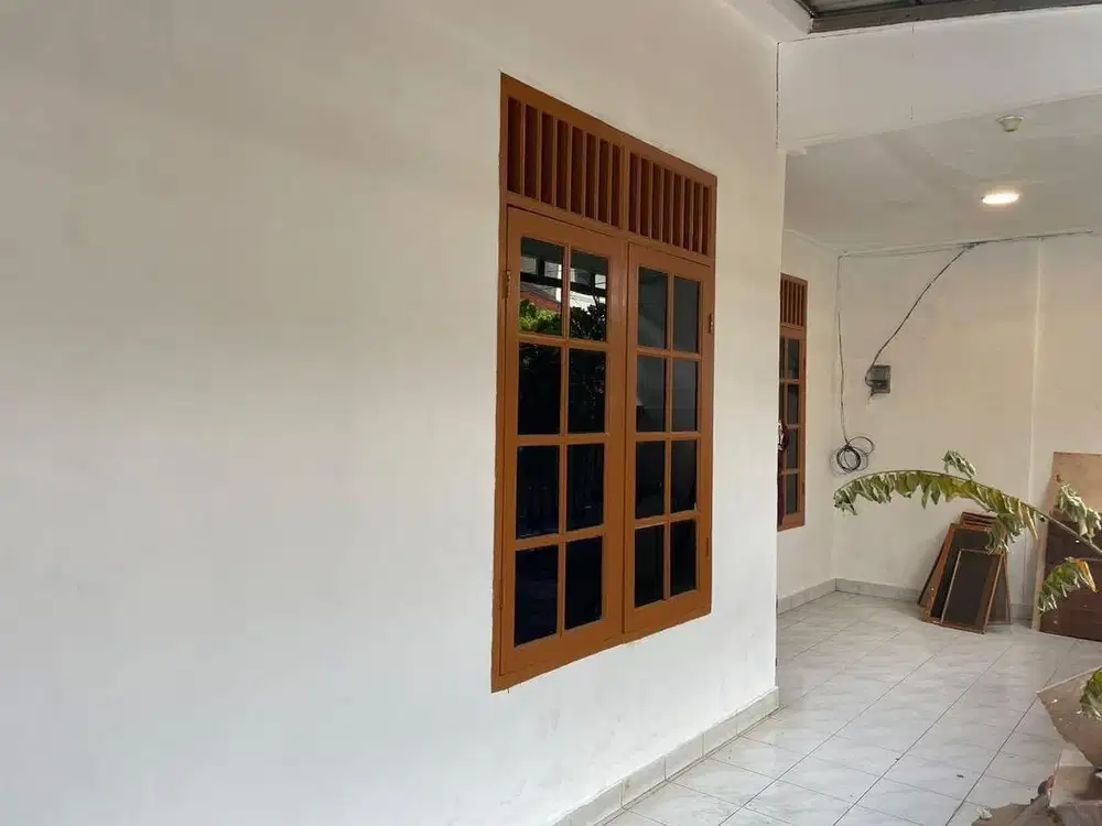 Disewakan Rumah Komplek DKI Joglo