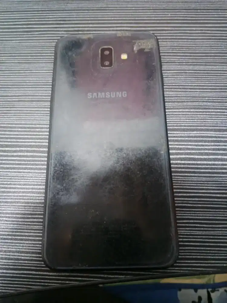 SAMSUNG GALAXY J6+