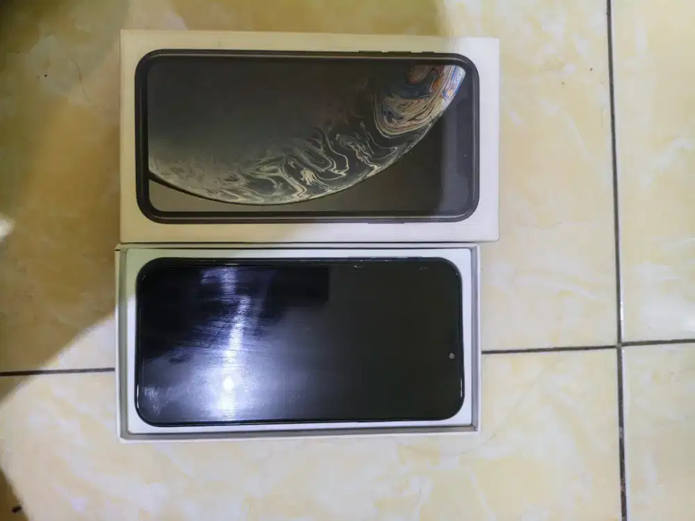 Ip Xr 128gb allop warna hitam