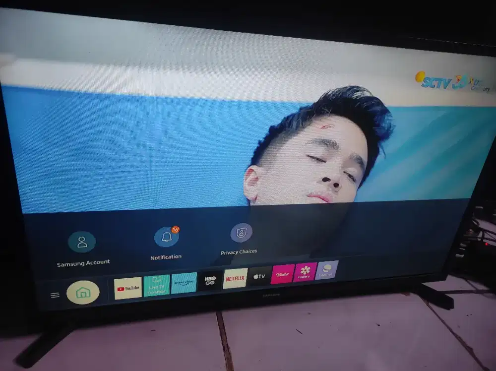 Samsung smart 32 inchi