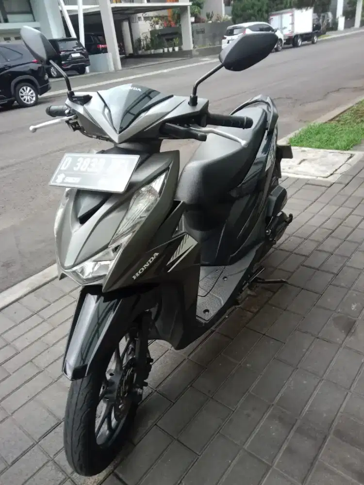 Beat CBS 2023 tangan pertama