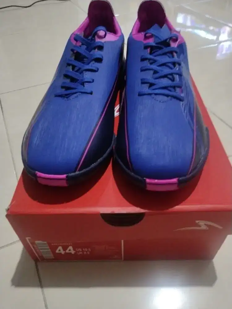 sepatu futsal-viper rx in