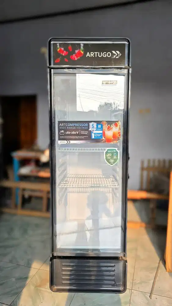 ARTUGO - Showcase Cooler