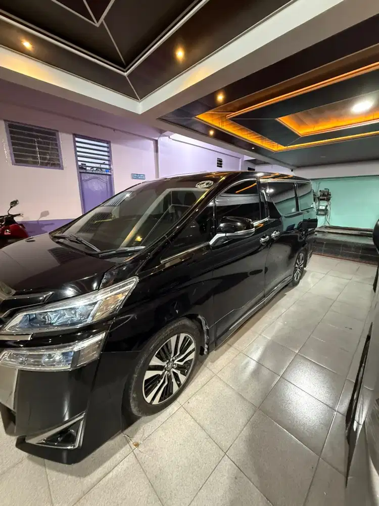 Toyota Vellfire 2018 Bensin