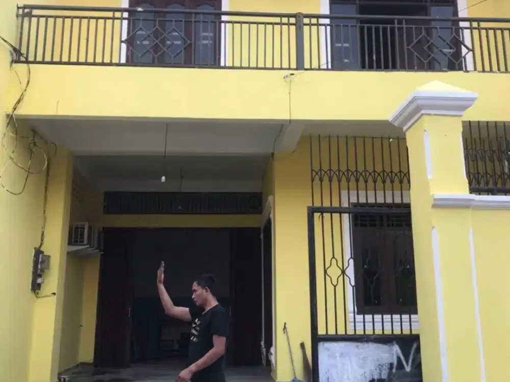 Rumah Jl V Raya. Utan Panjang, Kemayoran