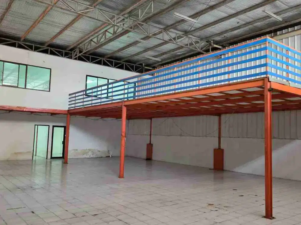 Disewakan Gudang Cipondoh Tangerang Luas 1000 M2 Ada Kantor di Lt 2