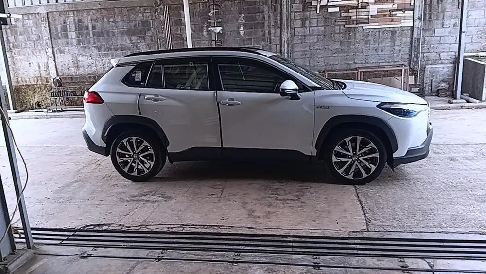 Corolla Cross AT Hybrid 2022