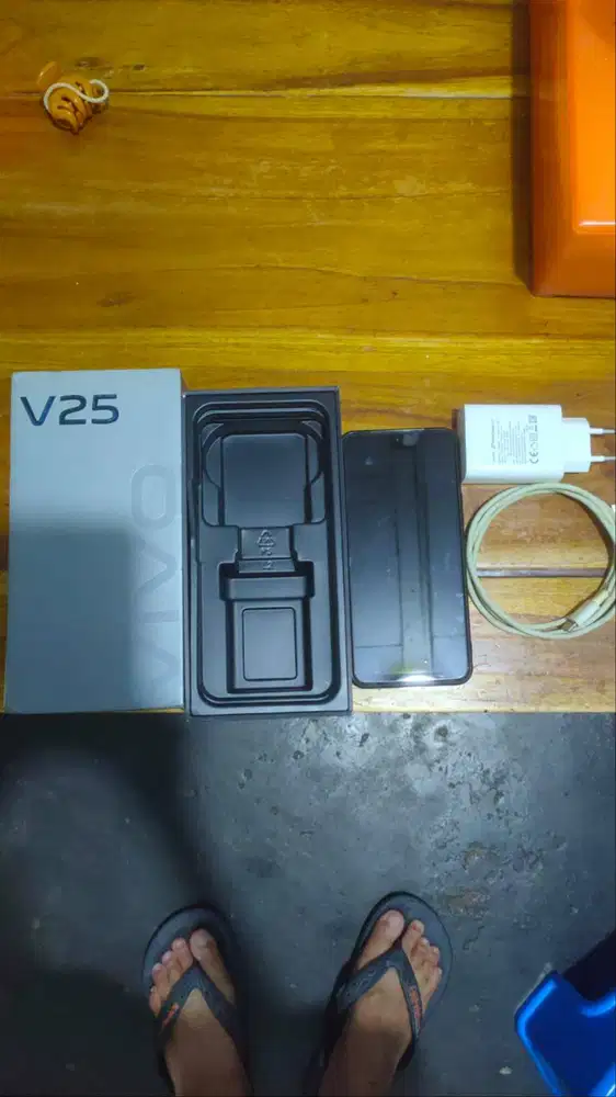 Di jual hp vivo v25 5g ram 8+8