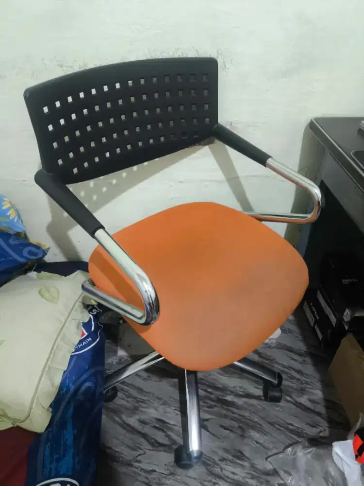 Kursi kantor Ergotec 842S