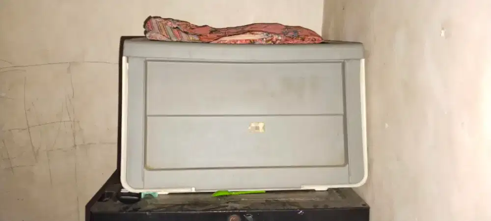 Lemari box serba guna