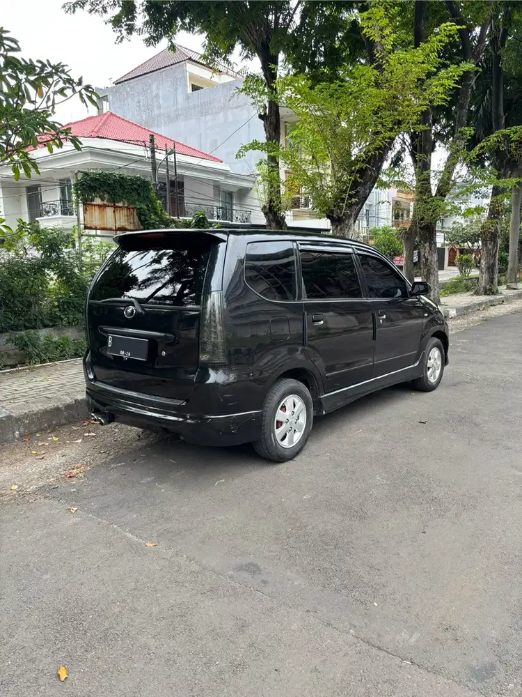 Toyota Avanza 2011 Bensin
