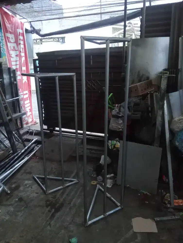 Mencari tukang las yang berpenglaman