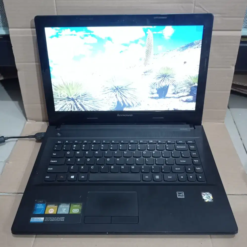 Lenovo G40 i3-4030U Ram 2 GB HDD 500 GB