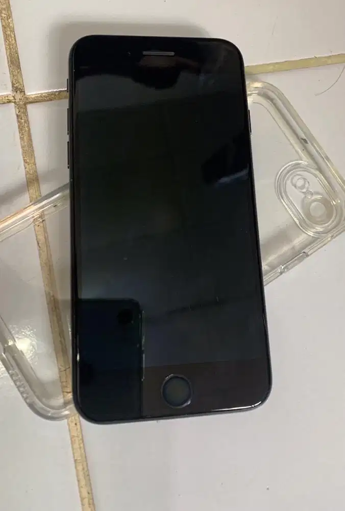 iPhone 7 - 128GB