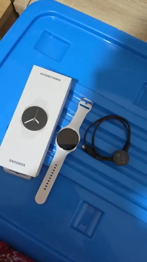 SAMSUNG WATCH 8 40mm BU ,  brg erafone