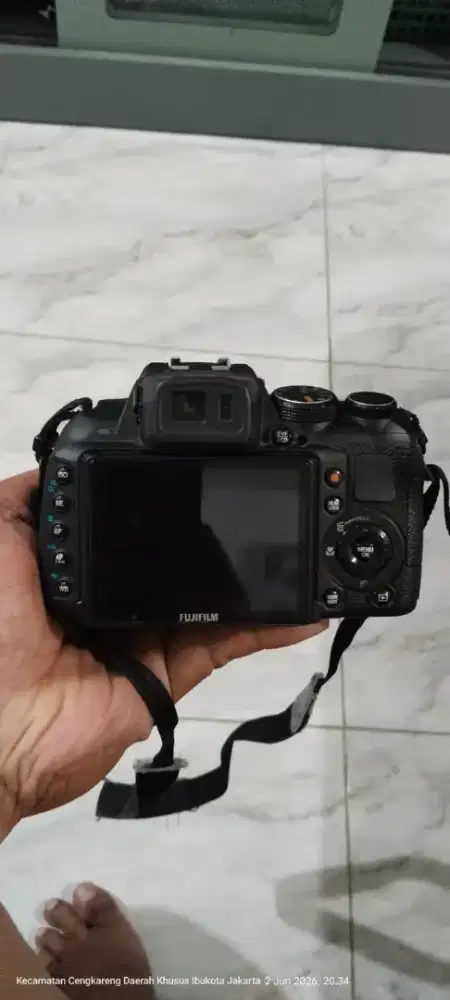 Jual kamera seken hs20 exr (nego Alus)