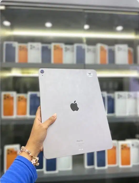 iPad Air 6 13inci 256Gb Wi-Fi Fullset, Ex Garansi Resmi/iBox