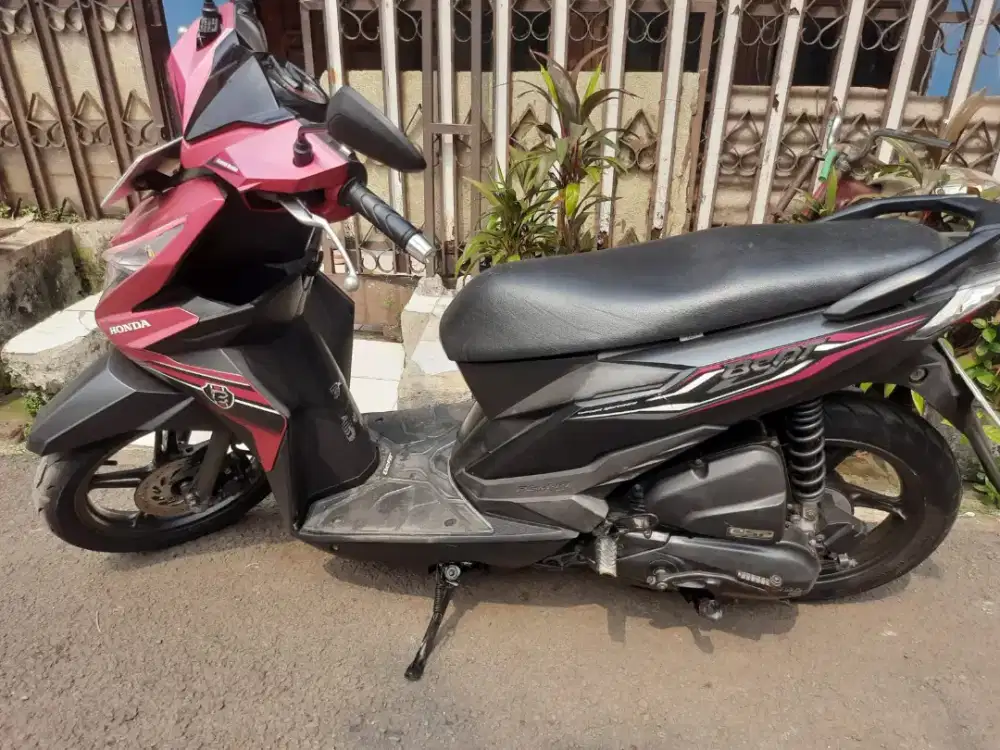 Honda beat 2019 magenta