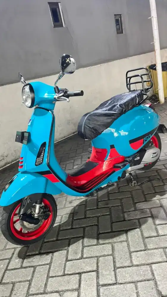 Vespa Primavera 150 ABS Vibe Limited