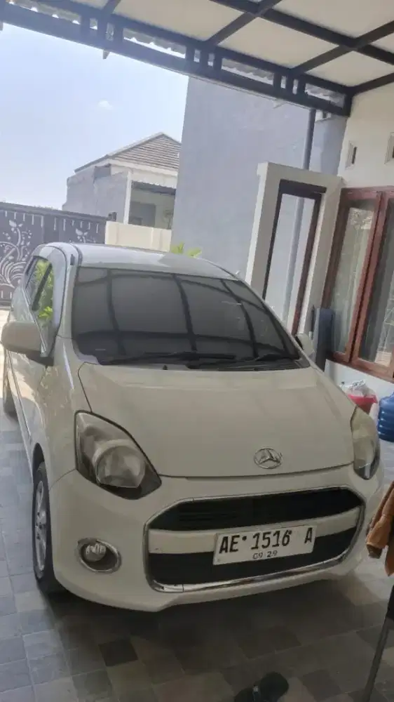 Jual daihatsu ayla x 2014